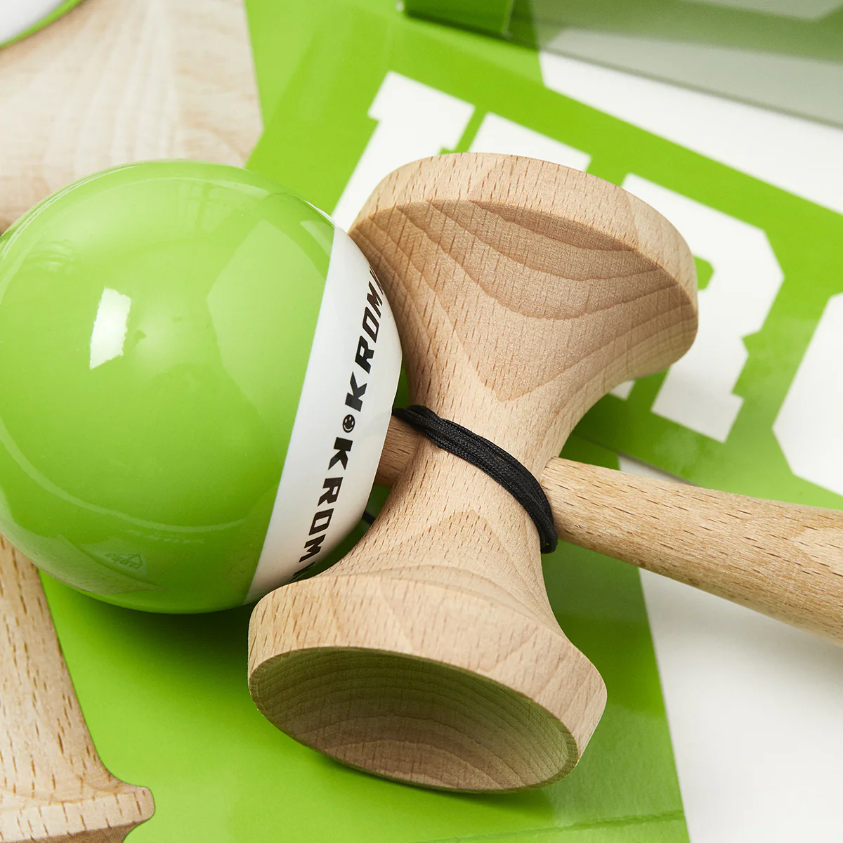 POP LOL LIME GREEN - Image 5